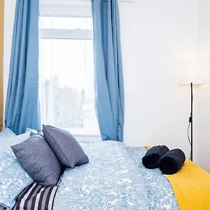 Guest house Shirley House 3: City-center Self-catering With Smart Check-in, Southampton